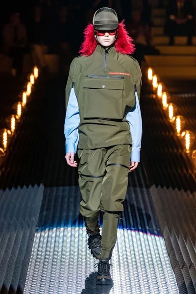 Look 33